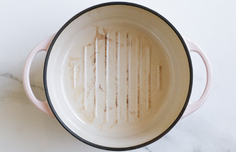 リペアが必要か迷ったら 鍋 ポット 手料理と生きよう Vermicular バーミキュラ 公式サイト